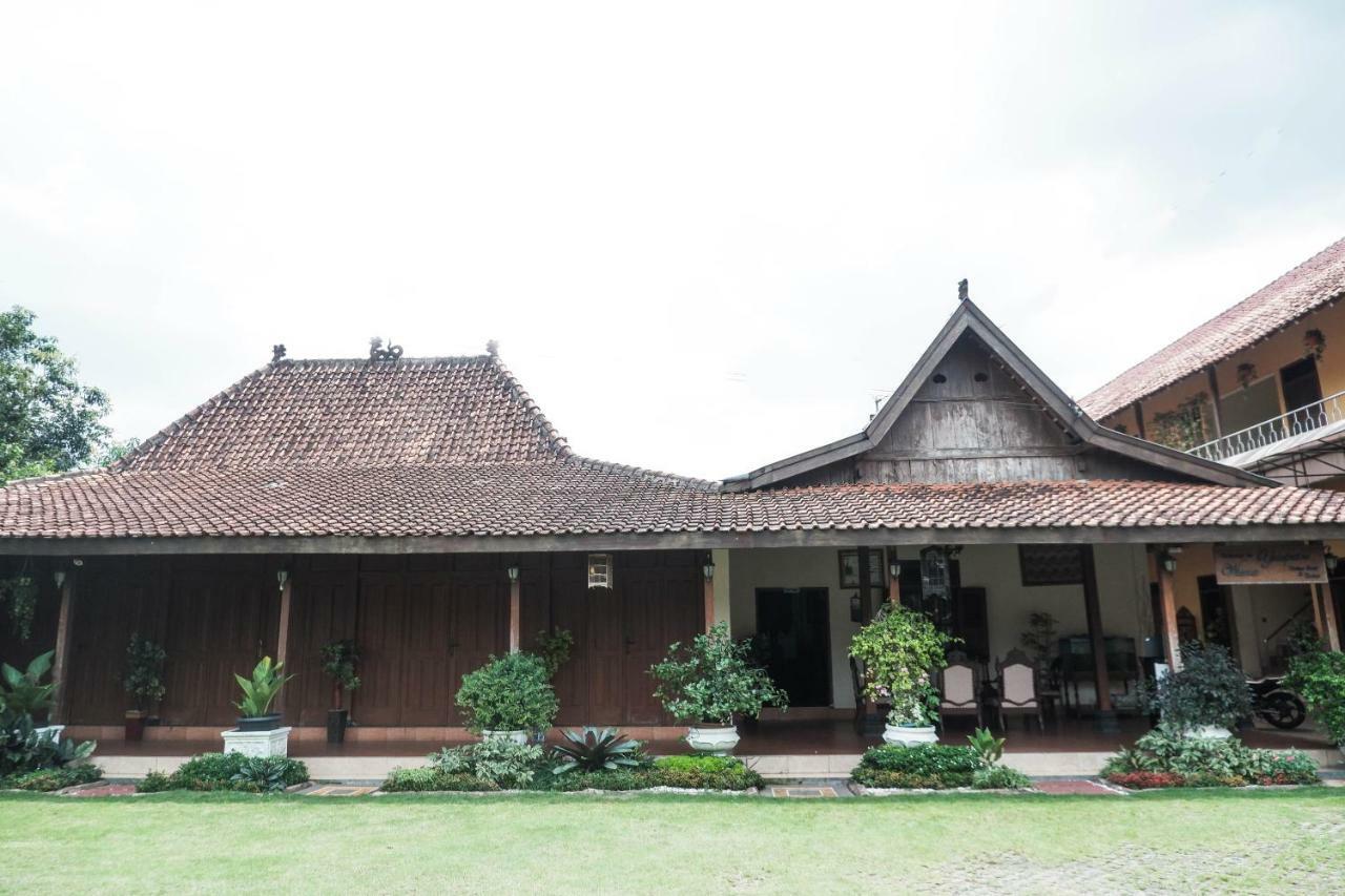 Oyo 405 Wisma Yosoputro Tanjungtirto المظهر الخارجي الصورة