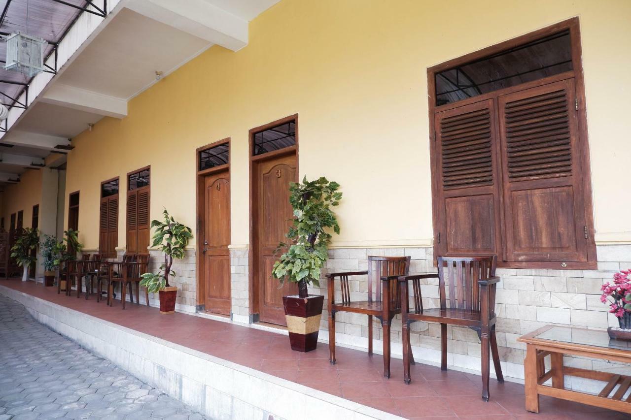 Oyo 405 Wisma Yosoputro Tanjungtirto المظهر الخارجي الصورة